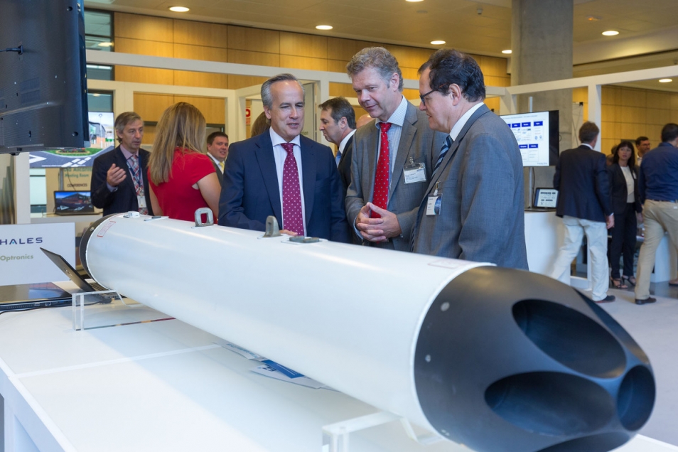 FZ | Forges de Zeebrugge – Rocket system 70mm (2.75”) - a world leader in the field of air-to-ground rocket systems 70mm (2.75”) – Fairs & events - Thales marketplace